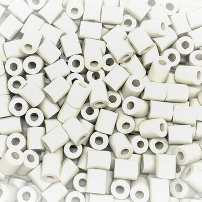 Perles de céramique pour purifier l'eau du robinet